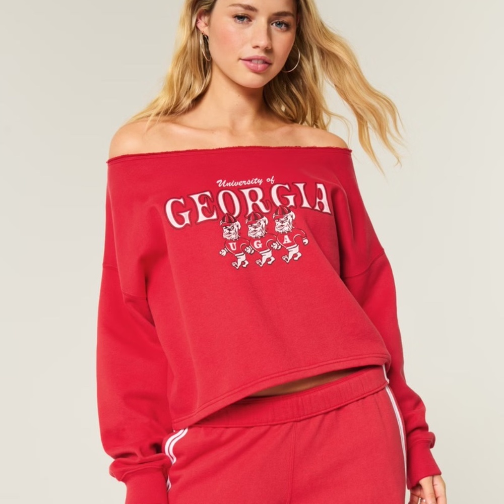Easy Double Off-the-Shoulder University of Georgia Graphic Sweatshirt Hollister